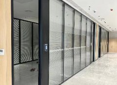 武漢百葉隔斷工程現(xiàn)場實拍圖